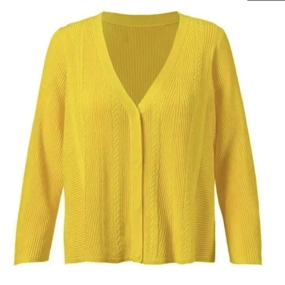 Cabi Sunny delicate cable knit cardigan sweater Size Small